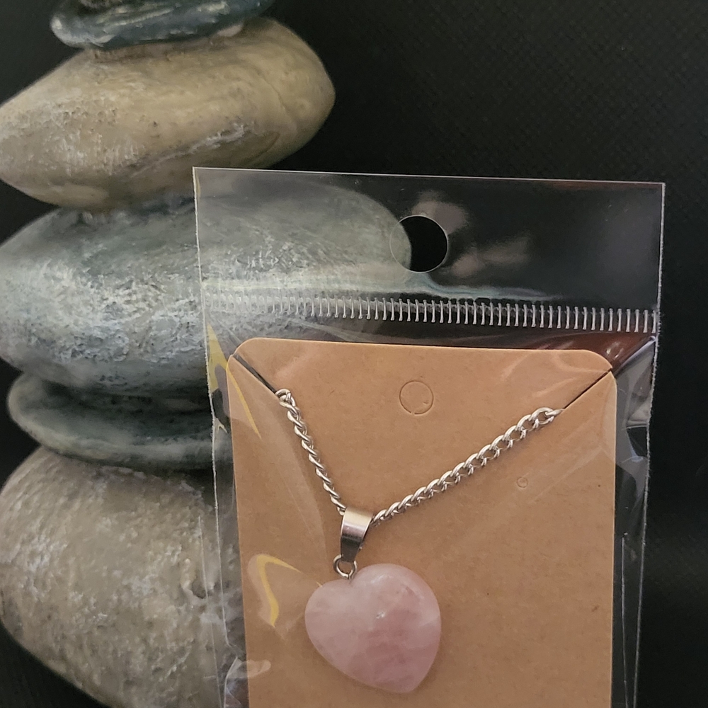 Heart Pendant Necklace in Pink and Silver